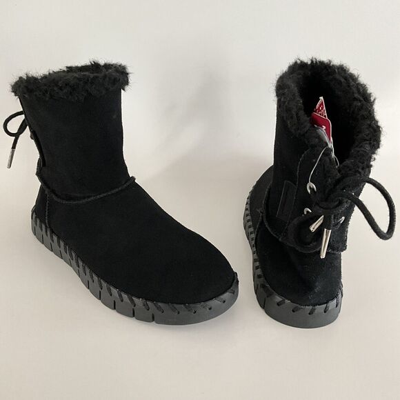 Muk Luks Short Boots Women 6.5M Black Suede Water Repellent Memory Foam Comfort - Picture 3 of 12